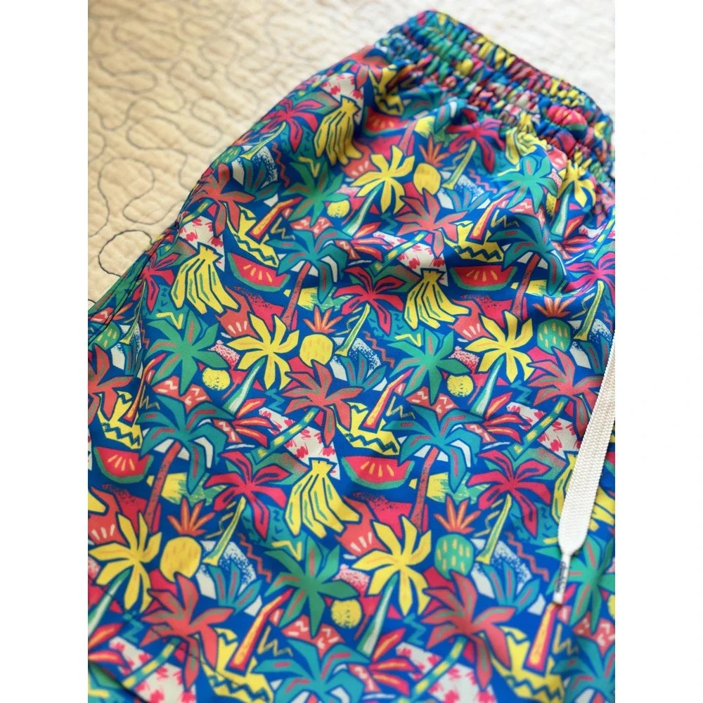 Chubbies Men's Swim Suit Tropical Print‎ Size Small #459